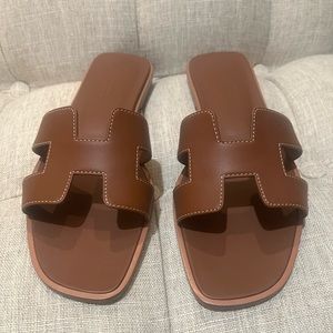 Hermes Oran sandals